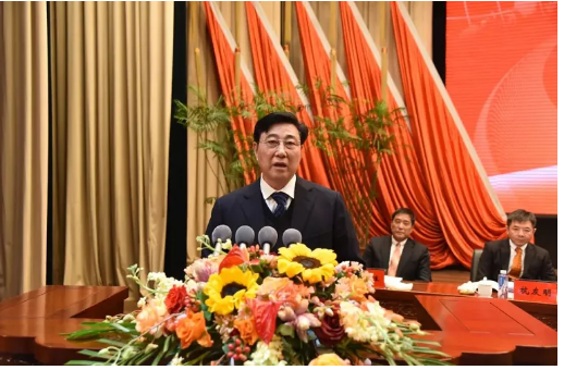 董事長(zhǎng)劉錦蘭在講話 董事長(zhǎng)劉錦蘭在講話