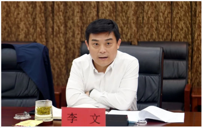 豐源輪胎上市工作各工作組、專業組，以及公司負責人，匯報了工作進展情況和下一步推進措施。