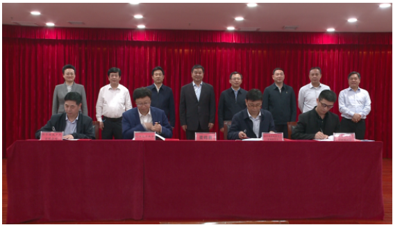張立群院士簽約,共建創(chuàng)新中心 張立群院士簽約,共建創(chuàng)新中心