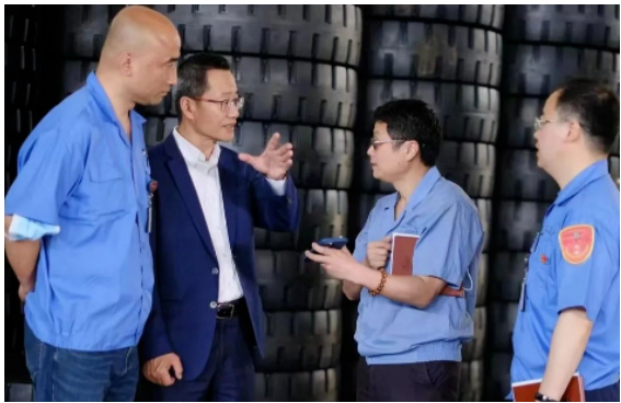 葛國榮,到中策(天津)公司參觀指導 葛國榮,到中策(天津)公司參觀指導