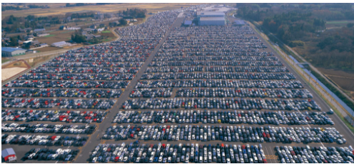 美國二手車年交易量穩(wěn)定在4000萬至4500萬輛之間,是新車銷量的3倍左右。 美國二手車年交易量穩(wěn)定在4000萬至4500萬輛之間,是新車銷量的3倍左右。