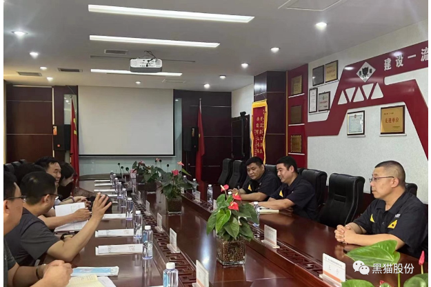 杜勝奎一行到唐山黑貓調(diào)研指導 杜勝奎一行到唐山黑貓調(diào)研指導