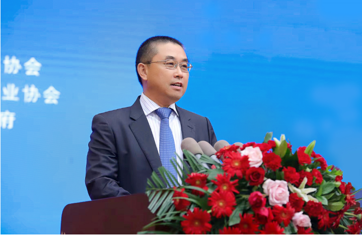 廣東省涂料行業(yè)協(xié)會(huì)陳冰會(huì)長(zhǎng) 廣東省涂料行業(yè)協(xié)會(huì)陳冰會(huì)長(zhǎng)
