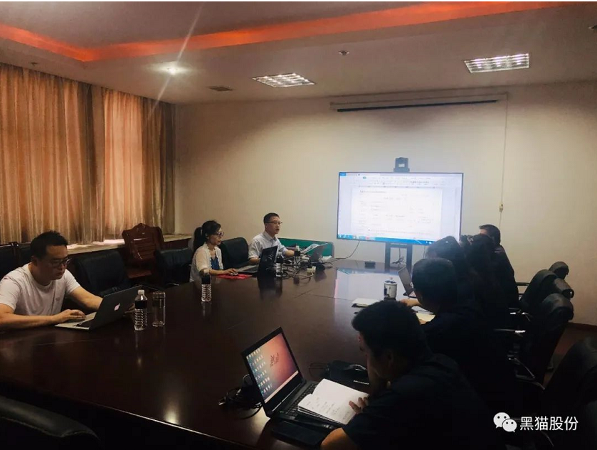 專家一致認為黑貓股份在組織內部相關制度規范、日常生產管理及提升員工凝聚力等方面均符合相關準則要求,并推薦認證。 專家一致認為黑貓股份在組織內部相關制度規范、日常生產管理及提升員工凝聚力等方面均符合相關準則要求,并推薦認證。