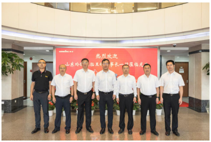 此次到訪，在雙方高度認可的基礎上，簽訂了戰略合作協議，將進一步深化合作，合力推動中國工程機械領域的高質量發展。