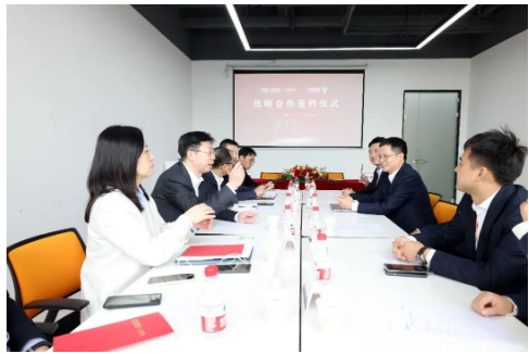 輪胎董事長出席,達成戰略合作! 輪胎董事長出席,達成戰略合作!