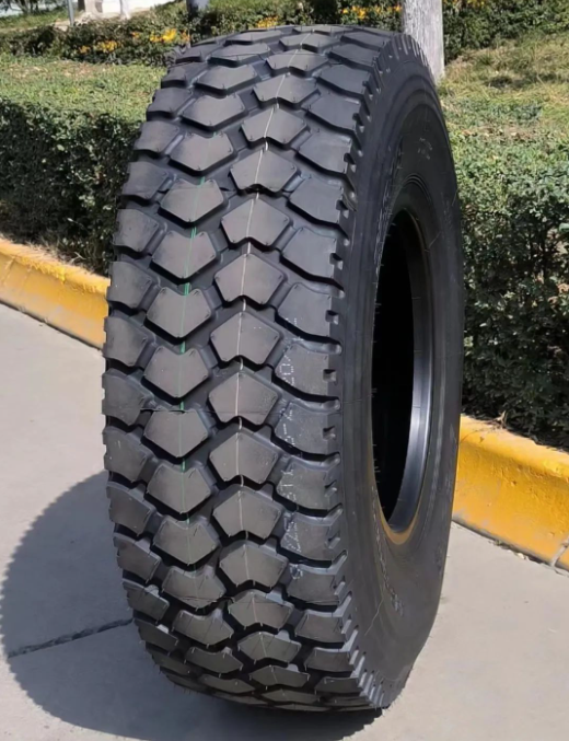 延長橡膠公司發(fā)布了一款備重點配套產品445/80R25規(guī)格輪胎，該輪胎是一款高承載、高速度級的越野輪胎，單胎載重可達7噸，速度可滿足120km/h，為車輛提供了高承載性、高機動性。