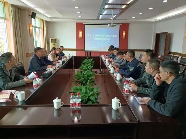 兩地企業(yè)紛紛表示，將以此次活動為契機，持續(xù)深入加強交流合作，共同提升區(qū)域電線電纜質(zhì)量整體水平。重慶市質(zhì)檢院技術(shù)專家也表示，希望通過技術(shù)支持，進一步推動兩地電線電纜產(chǎn)業(yè)的高質(zhì)量發(fā)展。