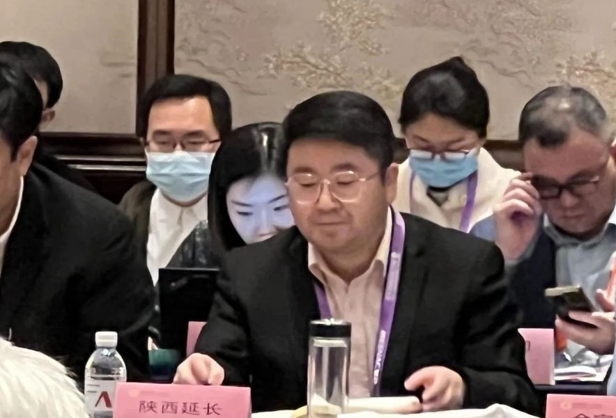 總經理張航偉強調，二季度宏觀經濟穩預期擴內需，新能源汽車產業快速發展，供應鏈產業鏈協同創新，總體而言，優勢大于劣勢，機遇大于挑戰。因此，公司要圍繞“調結構、控成本、保效益、防風險”的總體要求開展好各項工作。