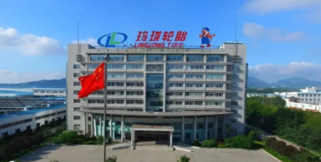 葉露中表示，六安市目前正處于綠色振興趕超發展的關鍵時期，企業在我市落戶產業項目，六安市將一如既往地提供優質的服務，并進一步加強在項目選址、用地和設施配套等方面的要素支撐，以推動項目的早期建設、早期投產和早期效益實現。也希望企業充分發揮自身優勢，積極推介上下游配套企業到六安市考察指導、投資興業，實現互利共贏，同時支持革命老區經濟社會的高質量發展。