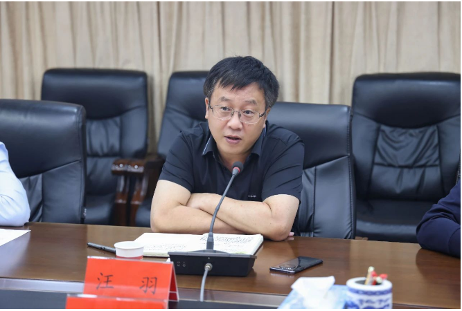 汪羽在講話中代表黑貓集團衷心感謝樂平市委、市政府對黑貓集團項目的重視和關(guān)懷，并表示將全力推動項目建設(shè)，努力將樂平項目打造成行業(yè)標桿，為樂平市的經(jīng)濟社會高質(zhì)量發(fā)展貢獻黑貓力量。