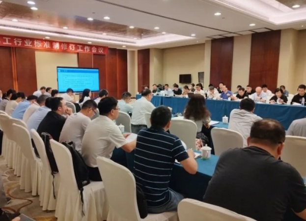 這次工作組會(huì)議的成功召開為后續(xù)標(biāo)準(zhǔn)制修訂工作的順利開展奠定了基礎(chǔ)。會(huì)后，標(biāo)委會(huì)秘書處將組織相關(guān)人員進(jìn)行驗(yàn)證試驗(yàn)工作，并完成征求意見稿的編制工作。預(yù)計(jì)標(biāo)委會(huì)秘書處將于9月或10月召開第二次工作組會(huì)議，根據(jù)驗(yàn)證試驗(yàn)結(jié)果和征求意見反饋情況，討論確定標(biāo)準(zhǔn)的技術(shù)內(nèi)容，形成標(biāo)準(zhǔn)送審稿。