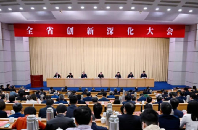 浙江雙箭橡膠股份有限公司的“工業物料低滾阻輸送材料制備關鍵技術及綠色智能輸送系統”項目榮獲2022年度浙江省科學技術進步三等獎，成為橡膠工業領域唯一獲獎的企業。
